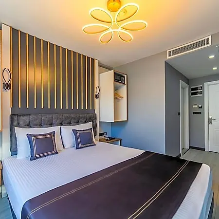 Med Life ıstanbul Airport Otel 4*