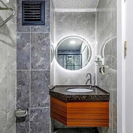 Med Life Istanbul Airport 4*